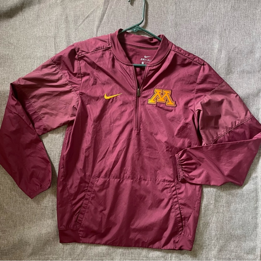 U of M Nike Windbreaker